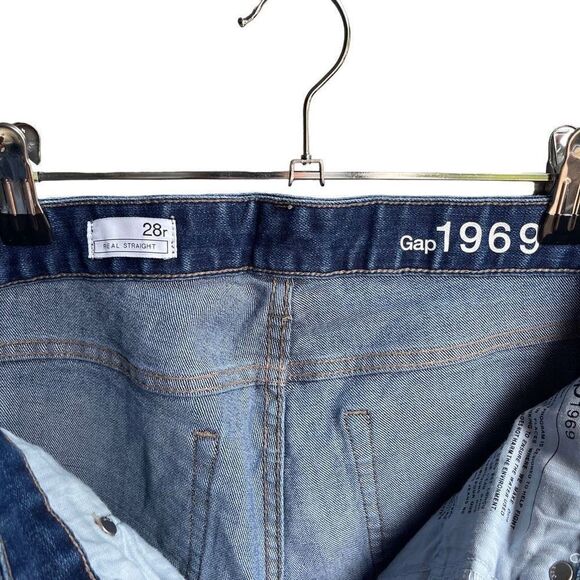 Gap Straight Jeans 28R Women’s Light Wash Gently Used [#0372] - Picture 5 of 5